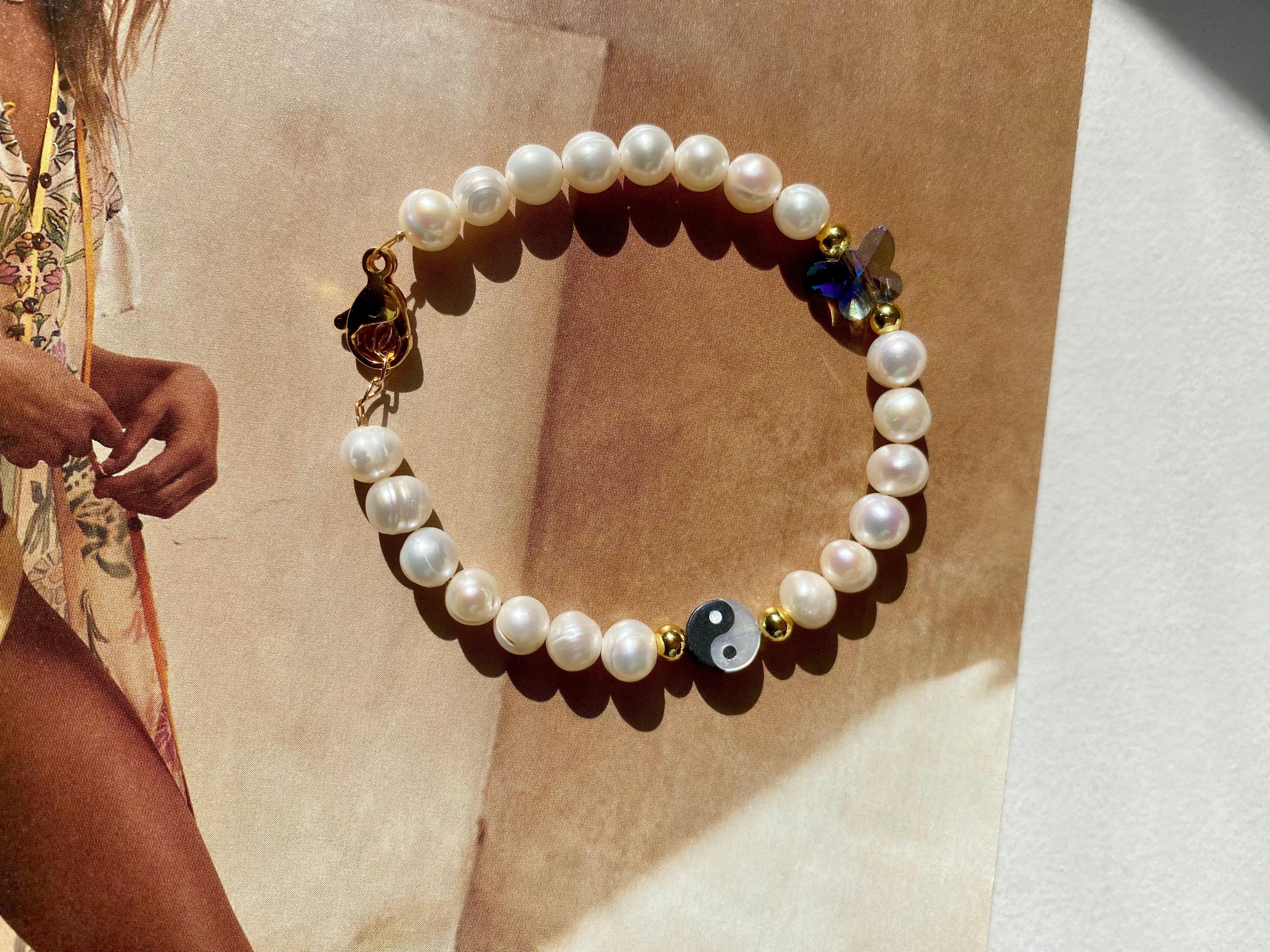 Playful Pearl Bracelet
