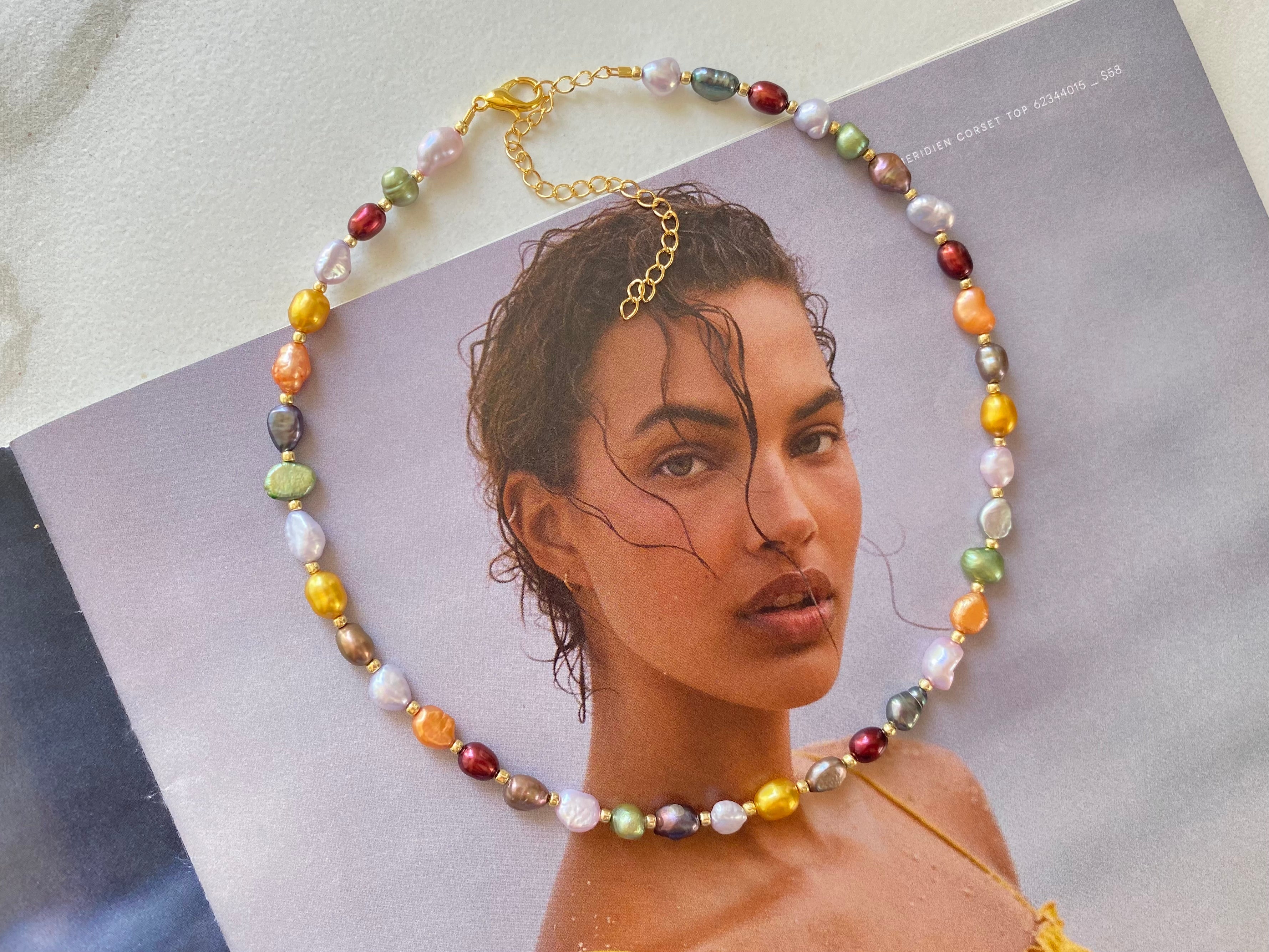 Lorikeet Pearl Choker