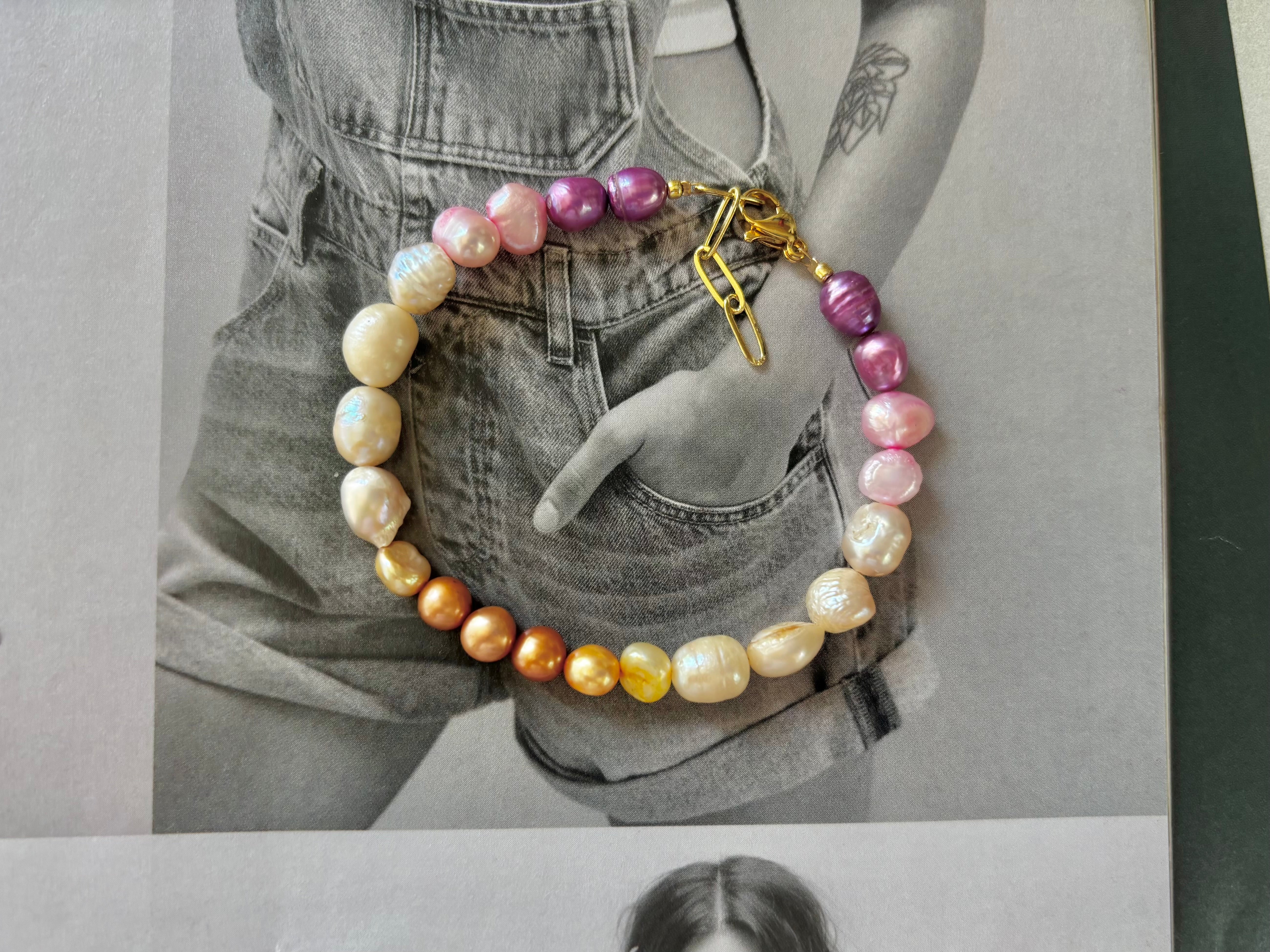 Sorbet Pearl Bracelet