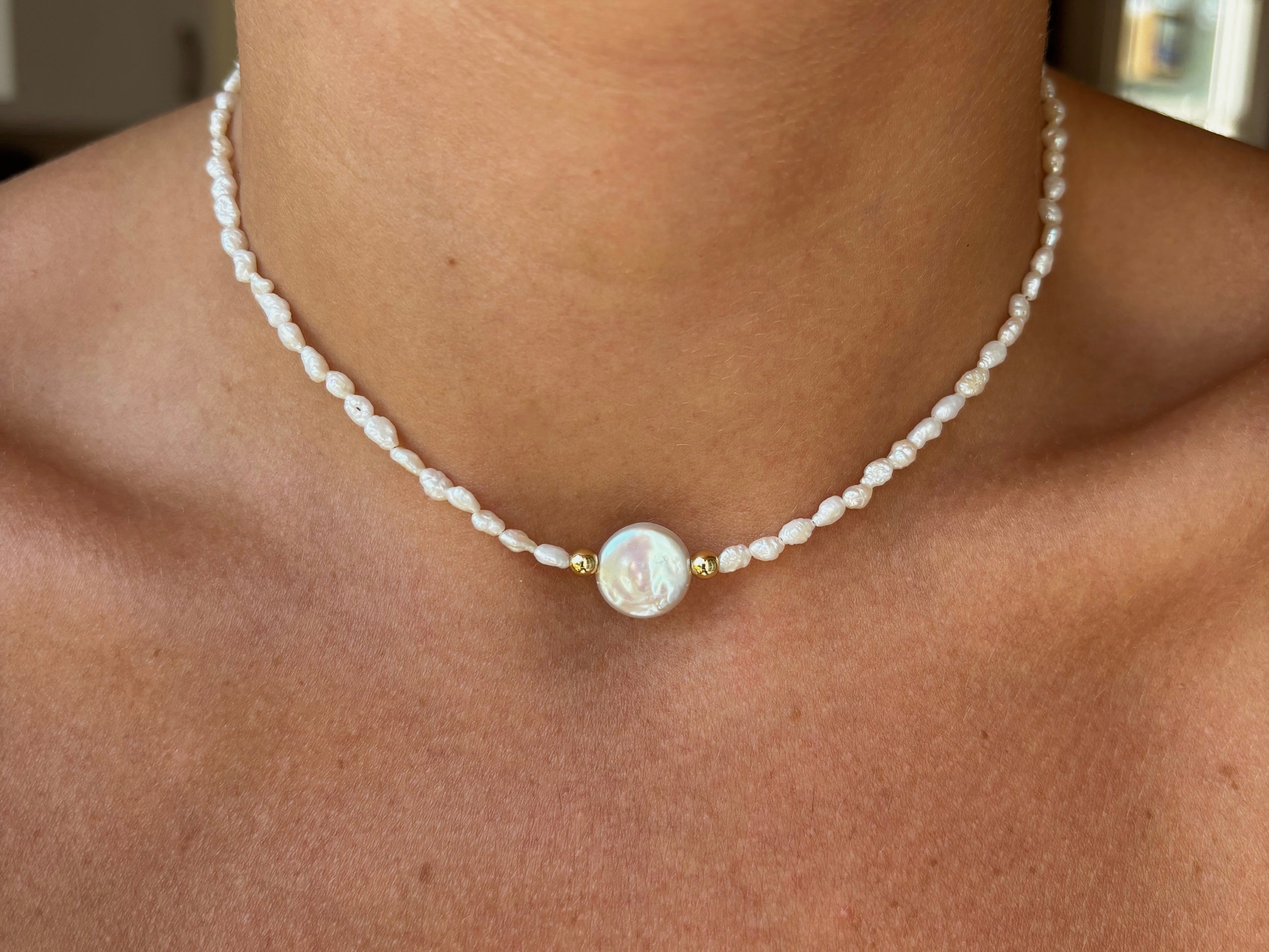 Coin Pearl Choker