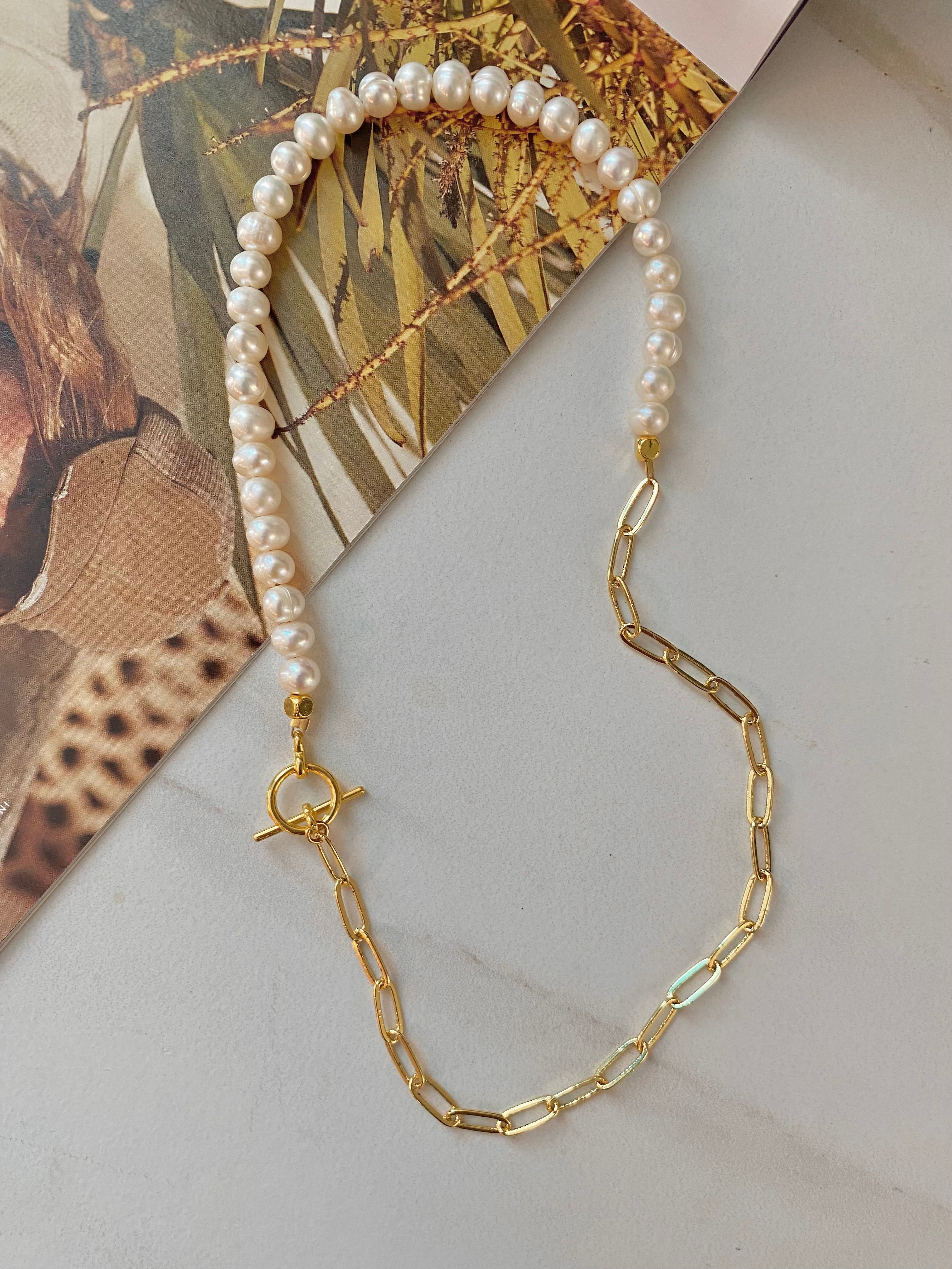 Verona Pearl Necklace