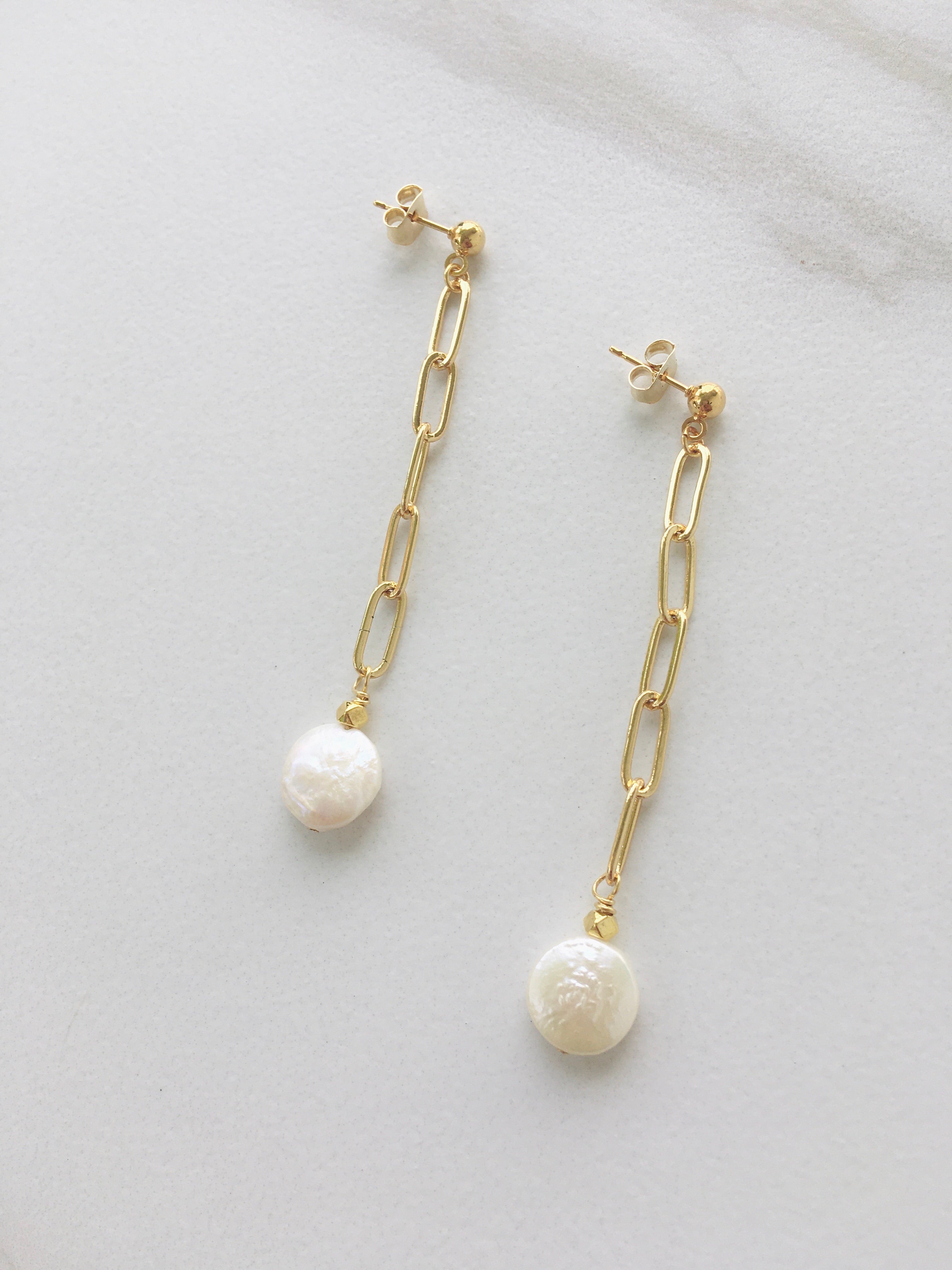Beach Haven Pearl Earrings