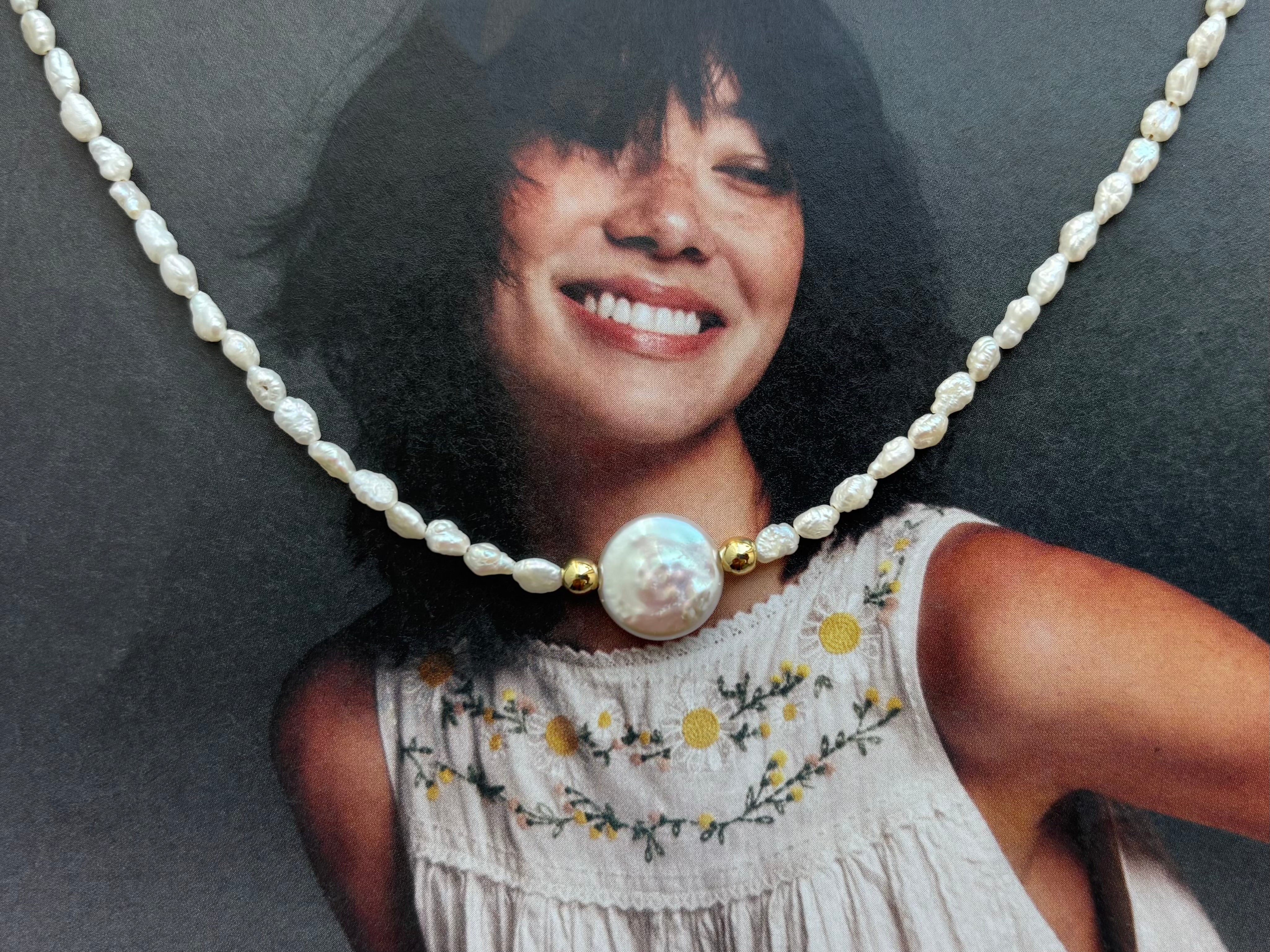 Coin Pearl Choker