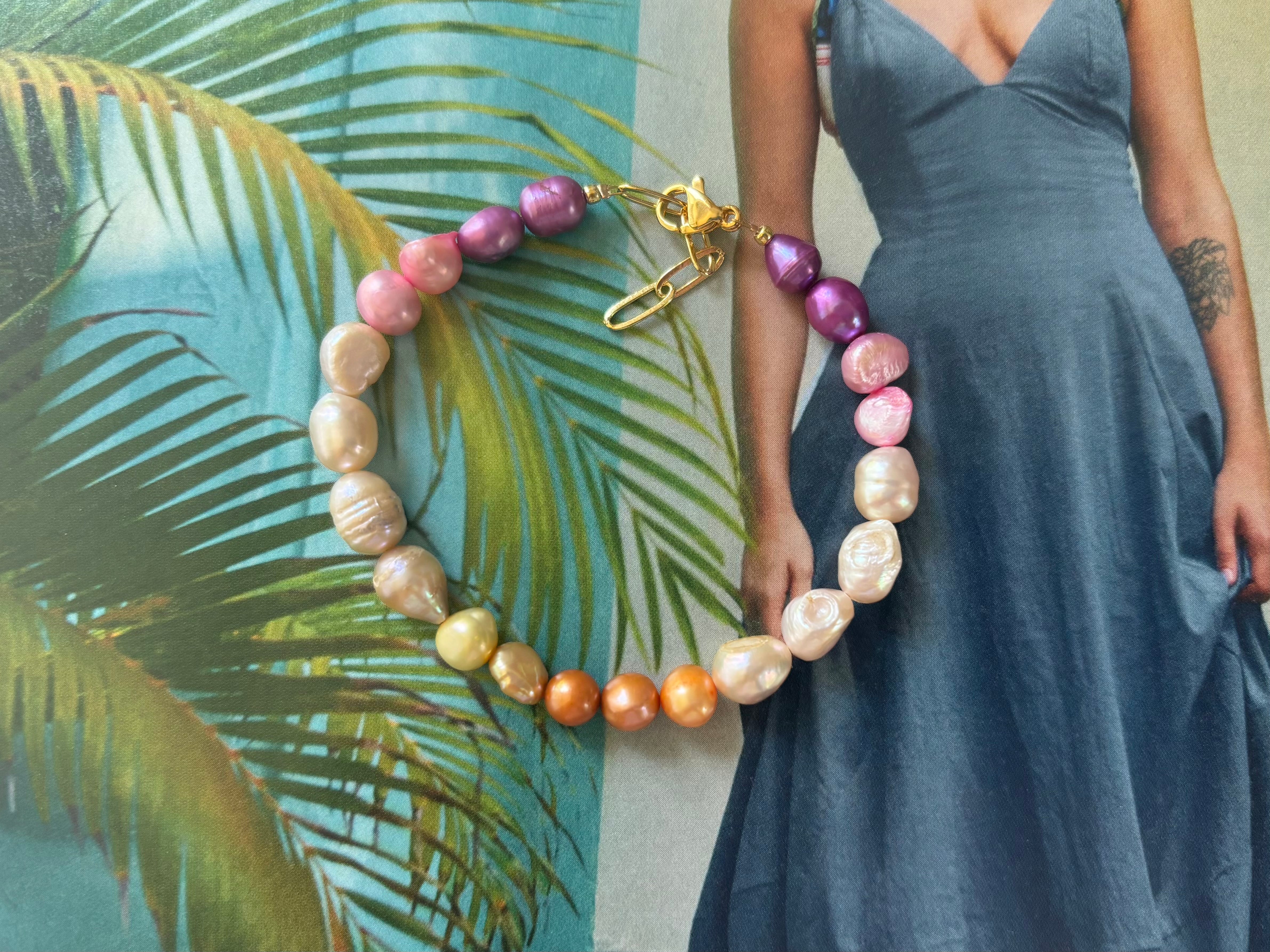 Sorbet Pearl Bracelet